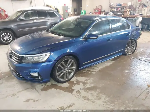 1VWAT7A33GC058154 2016 VOLKSWAGEN PASSAT - Image 2
