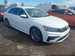 1VWAT7A33GC063225 2016 VOLKSWAGEN PASSAT