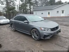 1VWAT7A33GC066822 2016 VOLKSWAGEN PASSAT