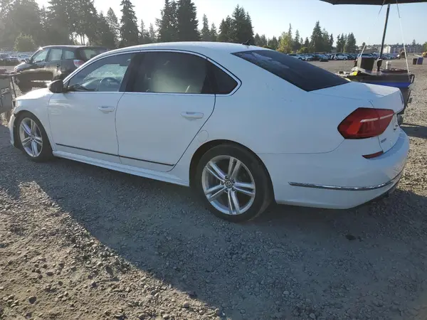 1VWAT7A33GC068800 2016 VOLKSWAGEN PASSAT - Image 2