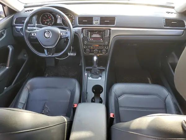 1VWAT7A33GC068800 2016 VOLKSWAGEN PASSAT - Image 8