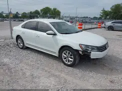 1VWAT7A33HC004435 2017 VOLKSWAGEN PASSAT