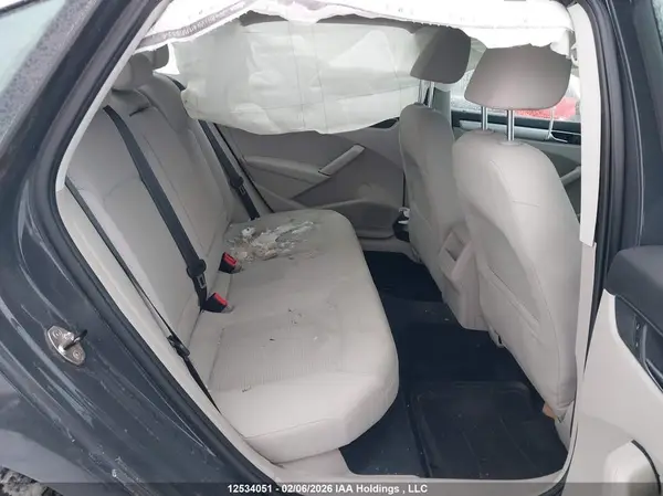 1VWAT7A33HC010171 2017 VOLKSWAGEN PASSAT - Image 8
