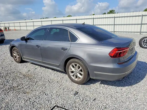 1VWAT7A33HC016259 2017 VOLKSWAGEN PASSAT - Image 2