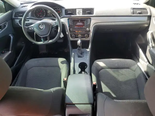 1VWAT7A33HC016259 2017 VOLKSWAGEN PASSAT - Image 8