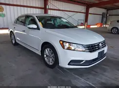 1VWAT7A33HC018139 2017 VOLKSWAGEN PASSAT
