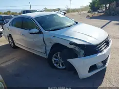 1VWAT7A33HC083492 2017 VOLKSWAGEN PASSAT