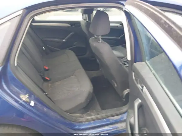 1VWAT7A34GC004586 2016 VOLKSWAGEN PASSAT - Image 8