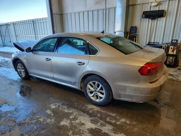 1VWAT7A34GC018374 2016 VOLKSWAGEN PASSAT - Image 2