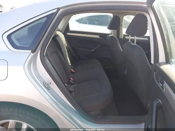 1VWAT7A34GC027012 2016 VOLKSWAGEN PASSAT - Image 8
