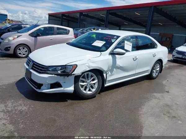 1VWAT7A34GC028502 2016 VOLKSWAGEN PASSAT - Image 2