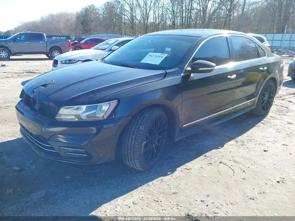 1VWAT7A34GC033599 2016 VOLKSWAGEN PASSAT - Image 2