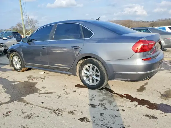 1VWAT7A34GC036275 2016 VOLKSWAGEN PASSAT - Image 2