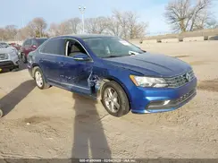 1VWAT7A34GC039452 2016 VOLKSWAGEN PASSAT
