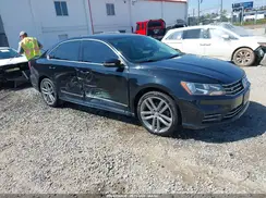 1VWAT7A34GC051844 2016 VOLKSWAGEN PASSAT