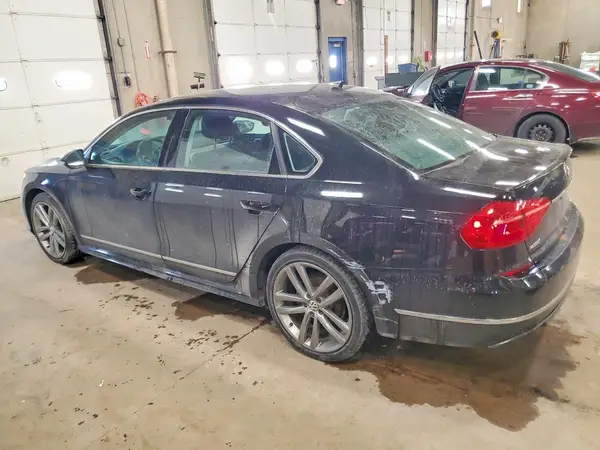 1VWAT7A34GC055361 2016 VOLKSWAGEN PASSAT - Image 2