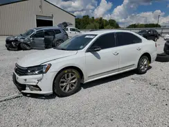 1VWAT7A34GC056459 2016 VOLKSWAGEN PASSAT