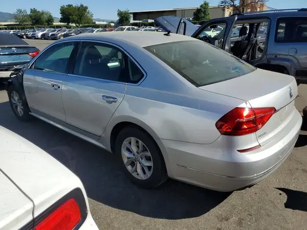 1VWAT7A34GC059202 2016 VOLKSWAGEN PASSAT - Image 2