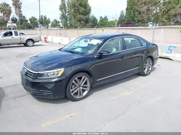 1VWAT7A34GC060723 2016 VOLKSWAGEN PASSAT - Image 2