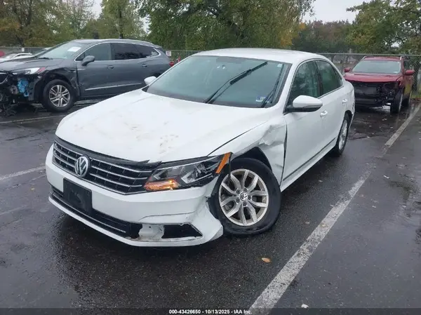 1VWAT7A34GC062813 2016 VOLKSWAGEN PASSAT - Image 2