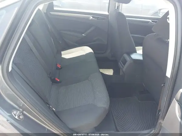 1VWAT7A34GC065730 2016 VOLKSWAGEN PASSAT - Image 8
