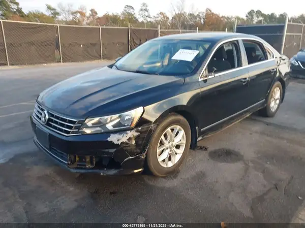 1VWAT7A34GC068109 2016 VOLKSWAGEN PASSAT - Image 2