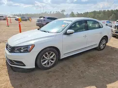 1VWAT7A34HC009613 2017 VOLKSWAGEN PASSAT