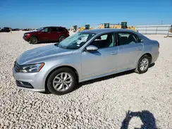 1VWAT7A34HC010776 2017 VOLKSWAGEN PASSAT