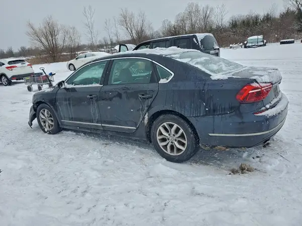1VWAT7A34HC018019 2017 VOLKSWAGEN PASSAT - Image 2