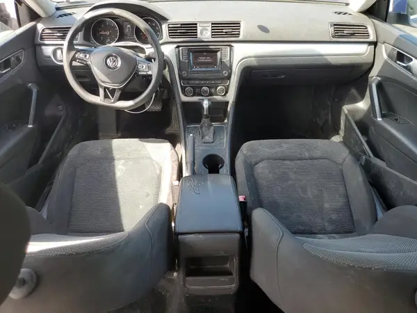 1VWAT7A34HC022006 2017 VOLKSWAGEN PASSAT - Image 8
