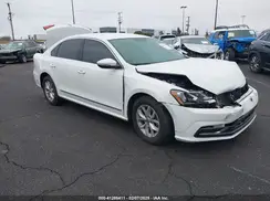 1VWAT7A34HC033278 2017 VOLKSWAGEN PASSAT
