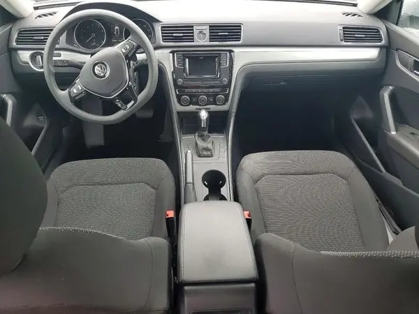 1VWAT7A34HC058567 2017 VOLKSWAGEN PASSAT - Image 8