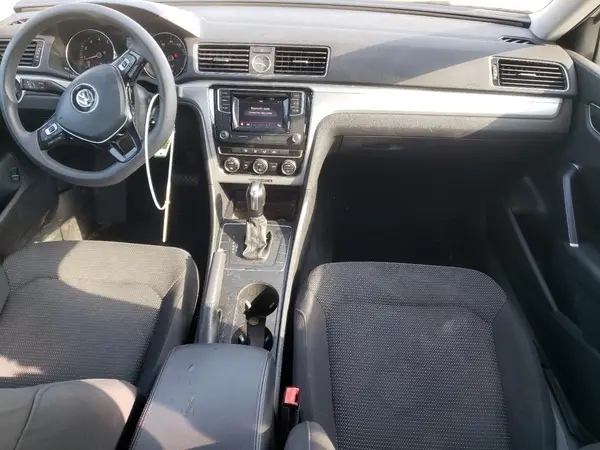1VWAT7A34HC069312 2017 VOLKSWAGEN PASSAT - Image 8