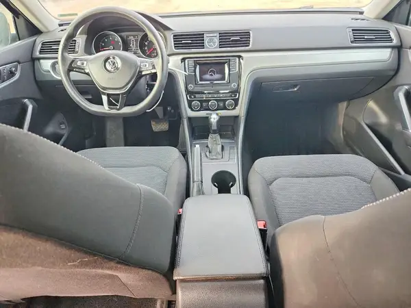 1VWAT7A34HC074722 2017 VOLKSWAGEN PASSAT - Image 8