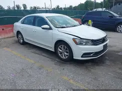 1VWAT7A34HC079810 2017 VOLKSWAGEN PASSAT