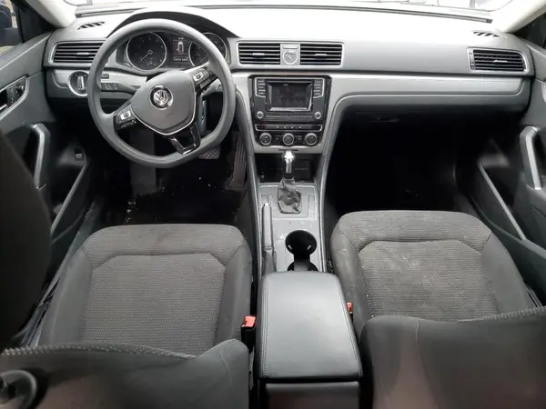1VWAT7A34HC082576 2017 VOLKSWAGEN PASSAT - Image 8