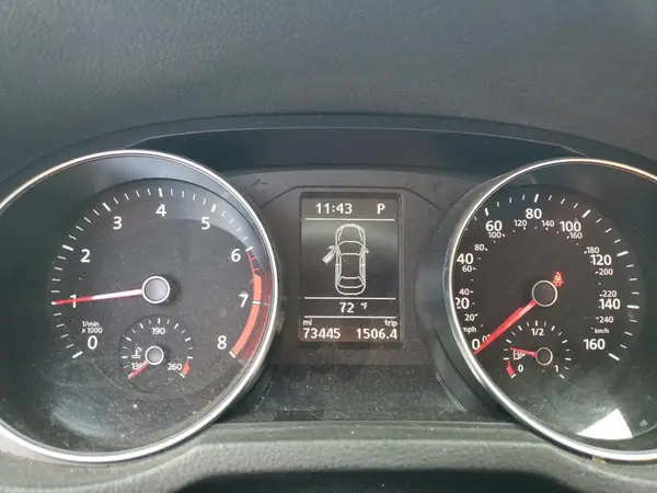 1VWAT7A34HC084019 2017 VOLKSWAGEN PASSAT - Image 8
