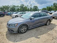 1VWAT7A35GC009523 2016 VOLKSWAGEN PASSAT