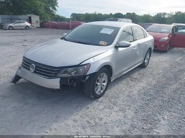1VWAT7A35GC010459 2016 VOLKSWAGEN PASSAT - Image 2