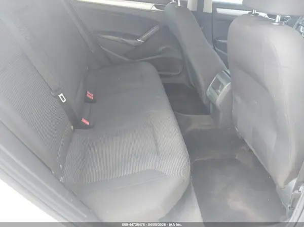 1VWAT7A35GC010459 2016 VOLKSWAGEN PASSAT - Image 8