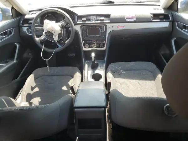 1VWAT7A35GC011014 2016 VOLKSWAGEN PASSAT - Image 8