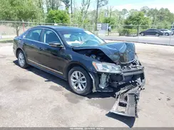 1VWAT7A35GC011496 2016 VOLKSWAGEN PASSAT