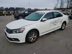 1VWAT7A35GC015015 2016 VOLKSWAGEN PASSAT