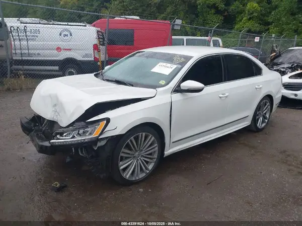 1VWAT7A35GC031778 2016 VOLKSWAGEN PASSAT - Image 2