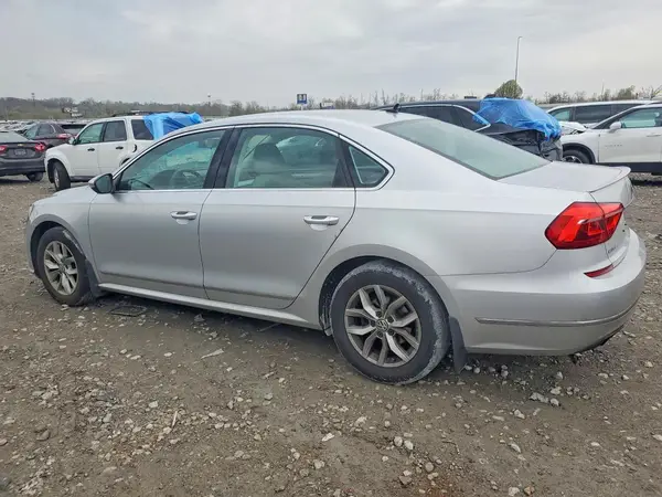 1VWAT7A35GC036155 2016 VOLKSWAGEN PASSAT - Image 2