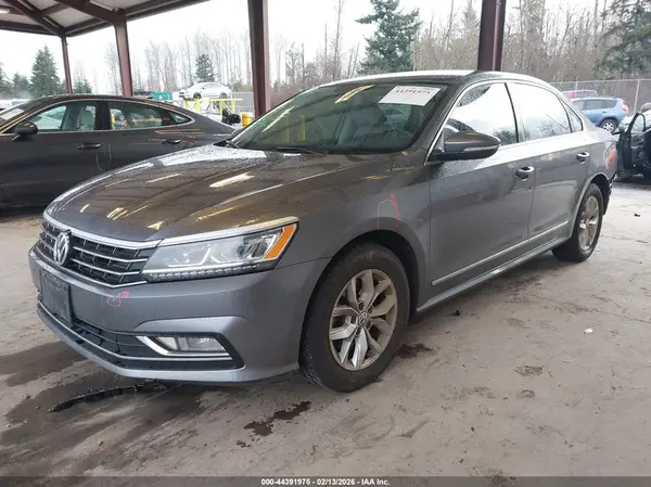 1VWAT7A35GC036589 2016 VOLKSWAGEN PASSAT - Image 2