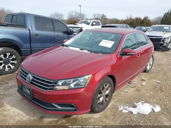 1VWAT7A35GC039878 2016 VOLKSWAGEN PASSAT - Image 2