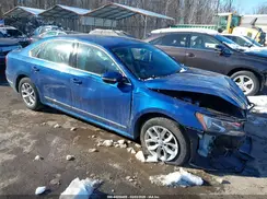 1VWAT7A35GC041243 2016 VOLKSWAGEN PASSAT