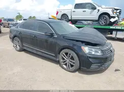 1VWAT7A35GC052579 2016 VOLKSWAGEN PASSAT