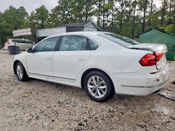 1VWAT7A35GC057264 2016 VOLKSWAGEN PASSAT - Image 2